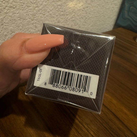 Tom Ford Fragrance Vanille Fatele **Brand New** still sealed - Picture 4 of 4